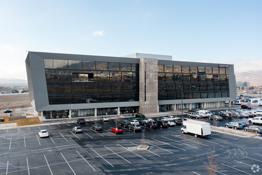 1800 W Ashton Blvd, Lehi, UT for lease - Primary Photo - Image 1 of 5