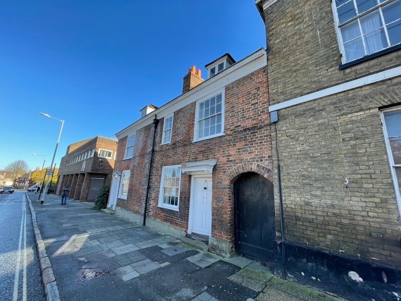 9-10 Broad St, Canterbury for lease - Building Photo - Image 3 of 16