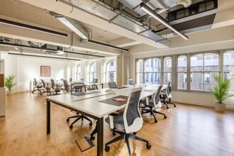 8-9 Well Ct, Londres à louer Photo intérieure- Image 2 de 4