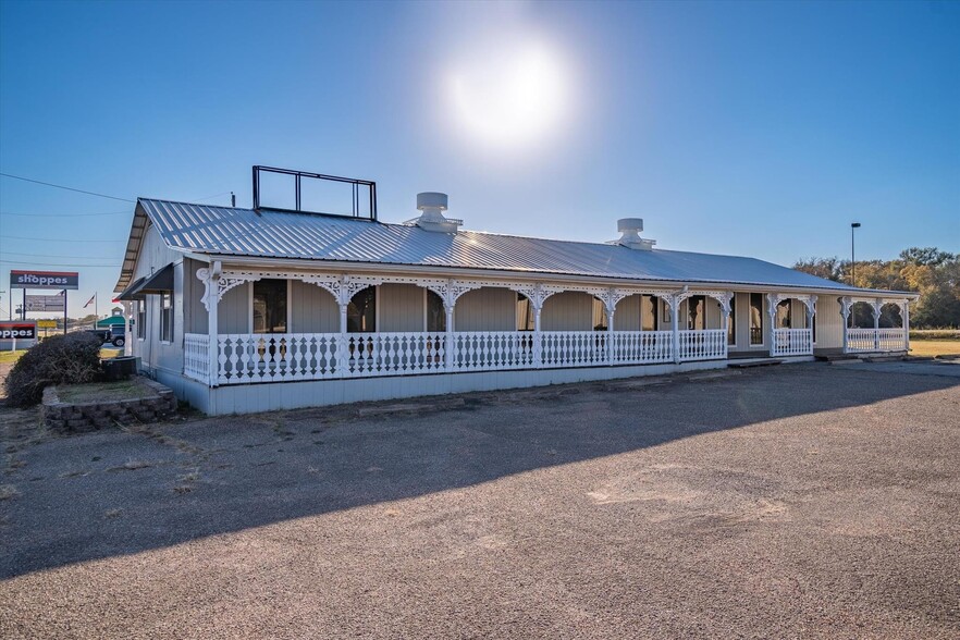 1501 N Trade Days Blvd, Canton, TX for sale - Building Photo - Image 1 of 1