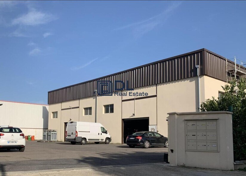Industriel dans Morsang-sur-Orge à vendre - Photo du bâtiment - Image 2 de 5