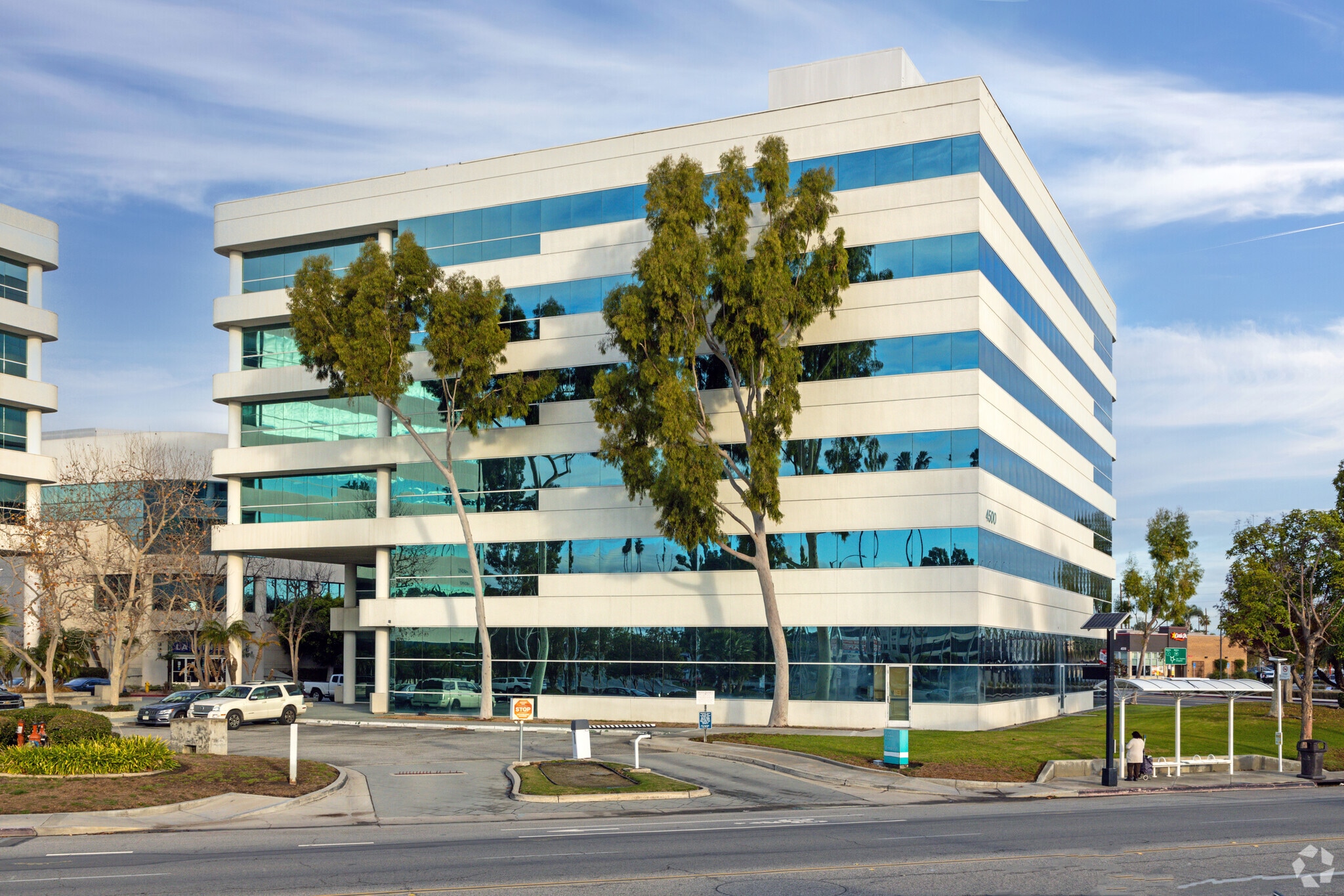 4500 E Pacific Coast Hwy, Long Beach, CA for sale Primary Photo- Image 1 of 9