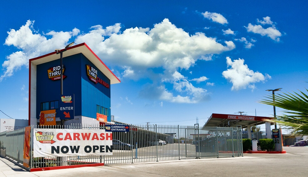 8016 Slauson Ave, Montebello, CA for sale - Building Photo - Image 2 of 17