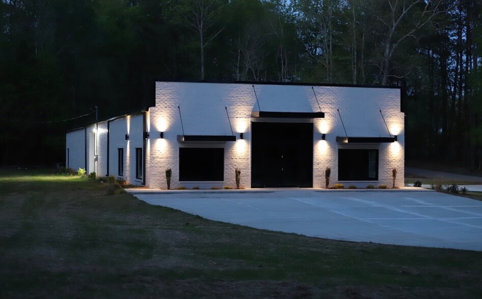 8004 Glendale Farms Rd, Trussville, AL for lease - Building Photo - Image 1 of 20