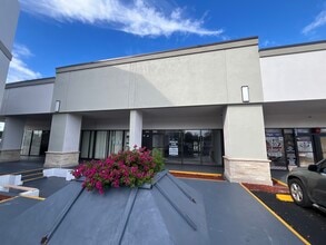 805-865 NW 119 St, Miami, FL à louer Photo intérieure- Image 1 de 17