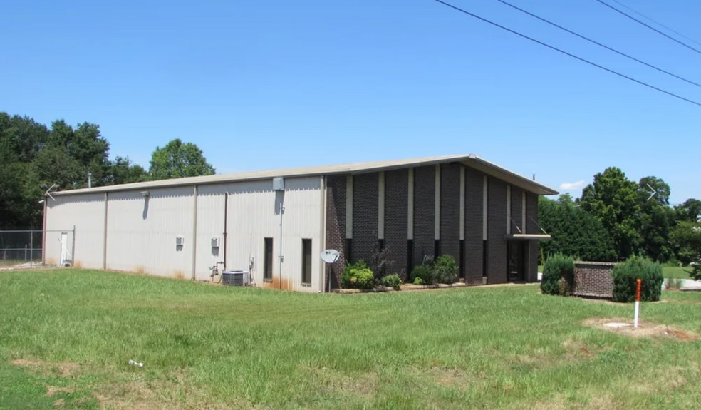 2502 Highway 20, Decatur, AL for lease - Building Photo - Image 1 of 6