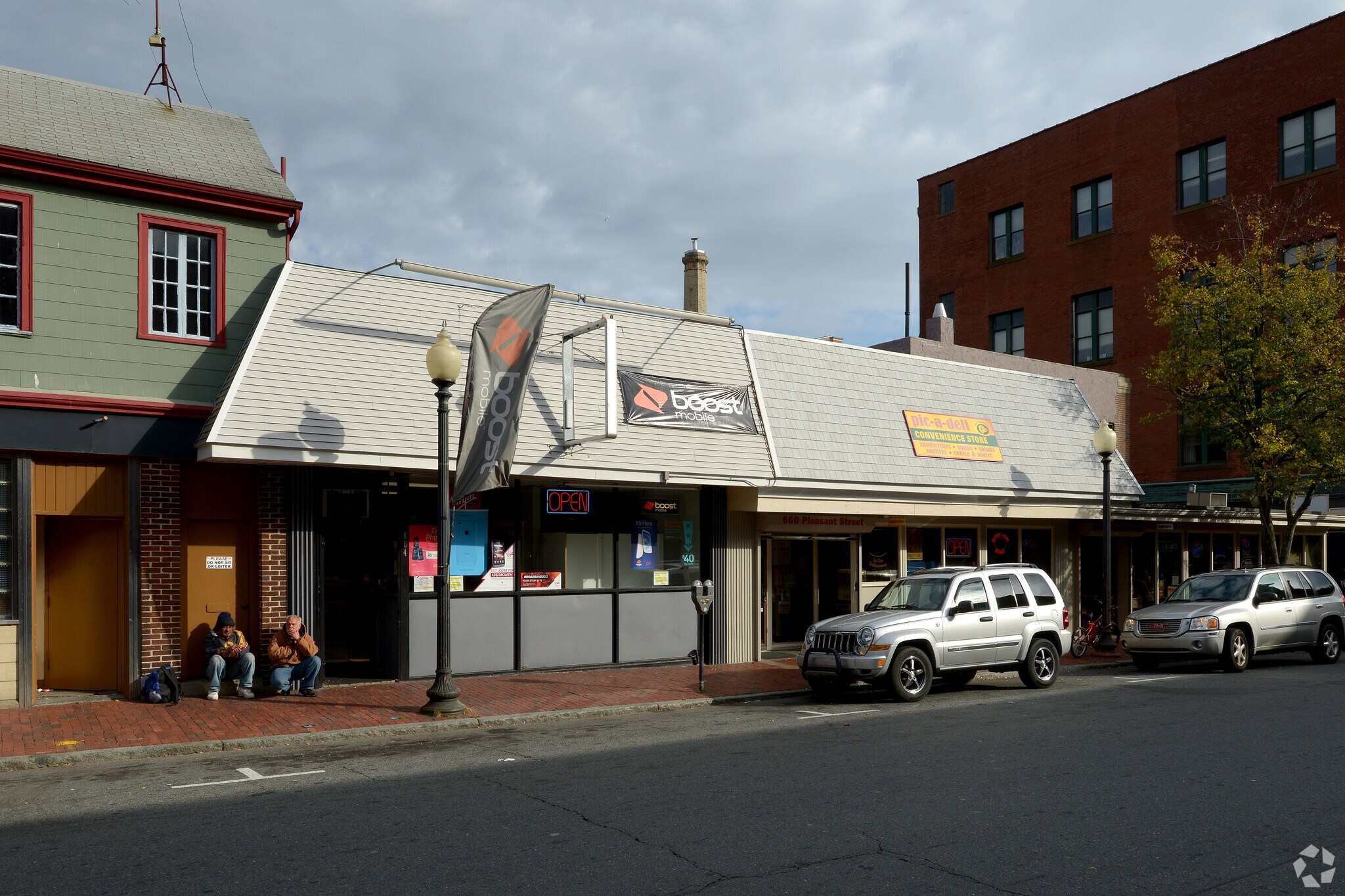 664 Pleasant St, New Bedford, MA for sale Primary Photo- Image 1 of 1