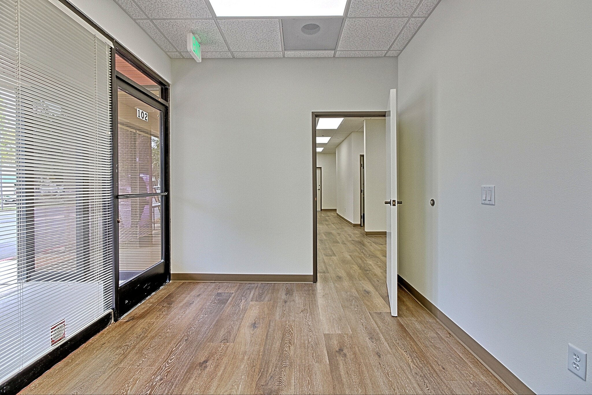 4483 McGrath St, Ventura, CA for lease Interior Photo- Image 1 of 46