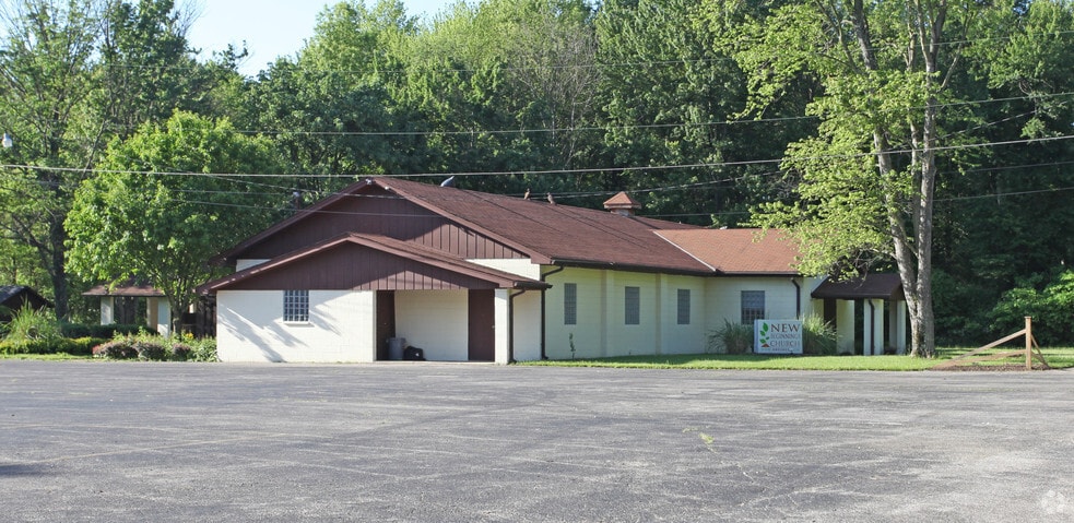 1075 Ohio Pike, Cincinnati, OH for lease - Building Photo - Image 2 of 21