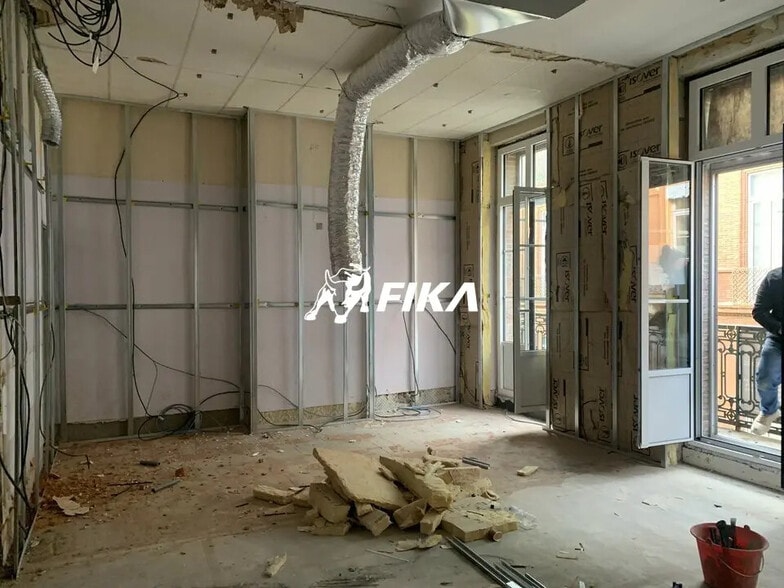 Office in Toulouse for lease - Construction Photo - Image 2 of 10