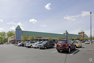 More details for 67 Newtown Rd, Danbury, CT - Retail for Lease