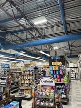 7301 Beverly Blvd, Los Angeles, CA for lease Interior Photo- Image 1 of 4