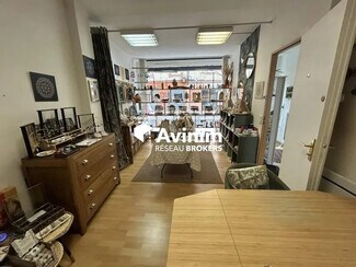 Plus de détails pour Commerce de détail à louer