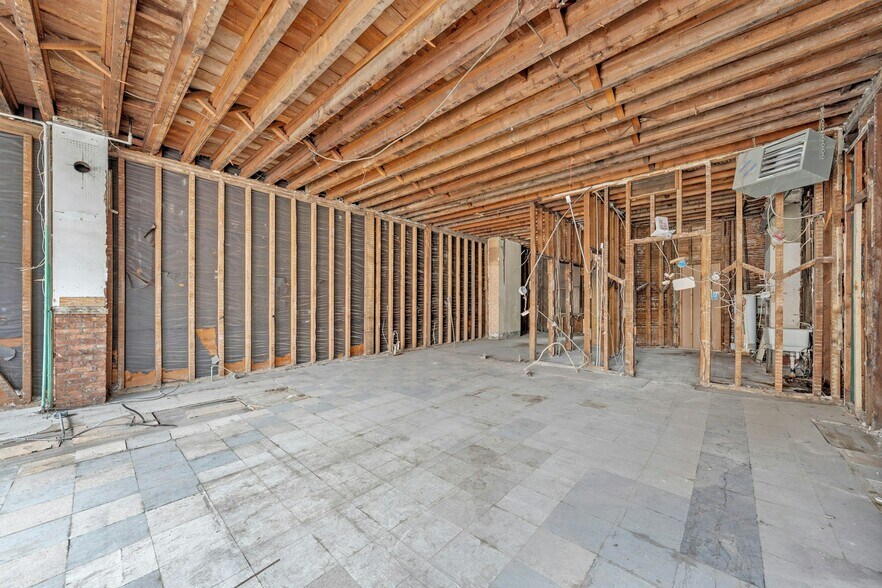 63 Hutton St, Jersey City, NJ à louer - Photo du bâtiment - Image 3 de 11