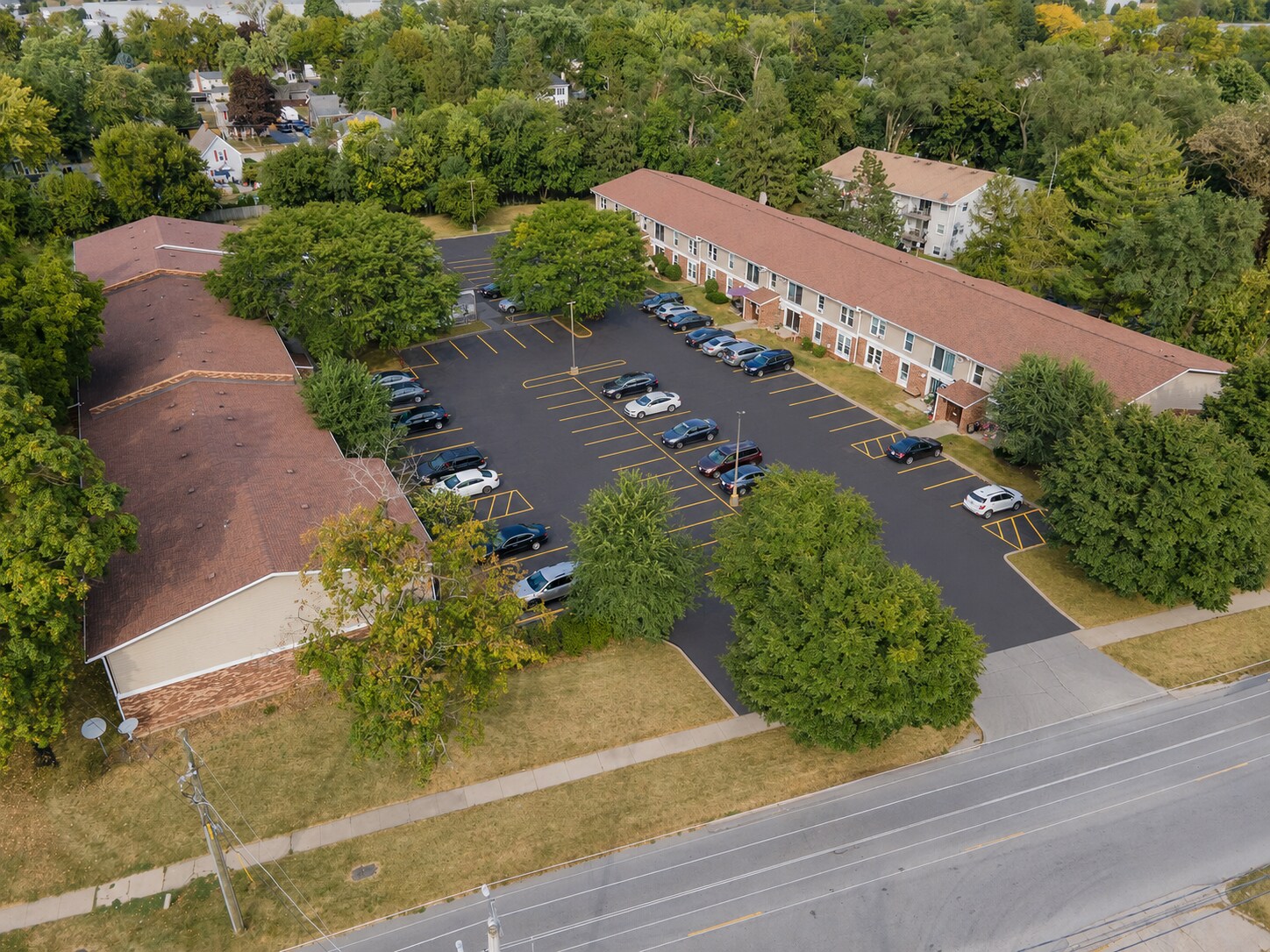 604-620 E Grant Hwy, Marengo, IL à vendre Photo du bâtiment- Image 1 de 40