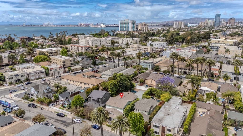 241 Lindero Ave, Long Beach, CA for sale Primary Photo- Image 1 of 38