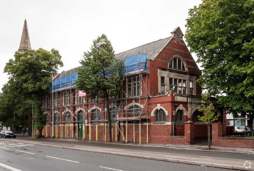 Newport Rd, Cardiff à vendre - Photo du bâtiment - Image 2 de 2