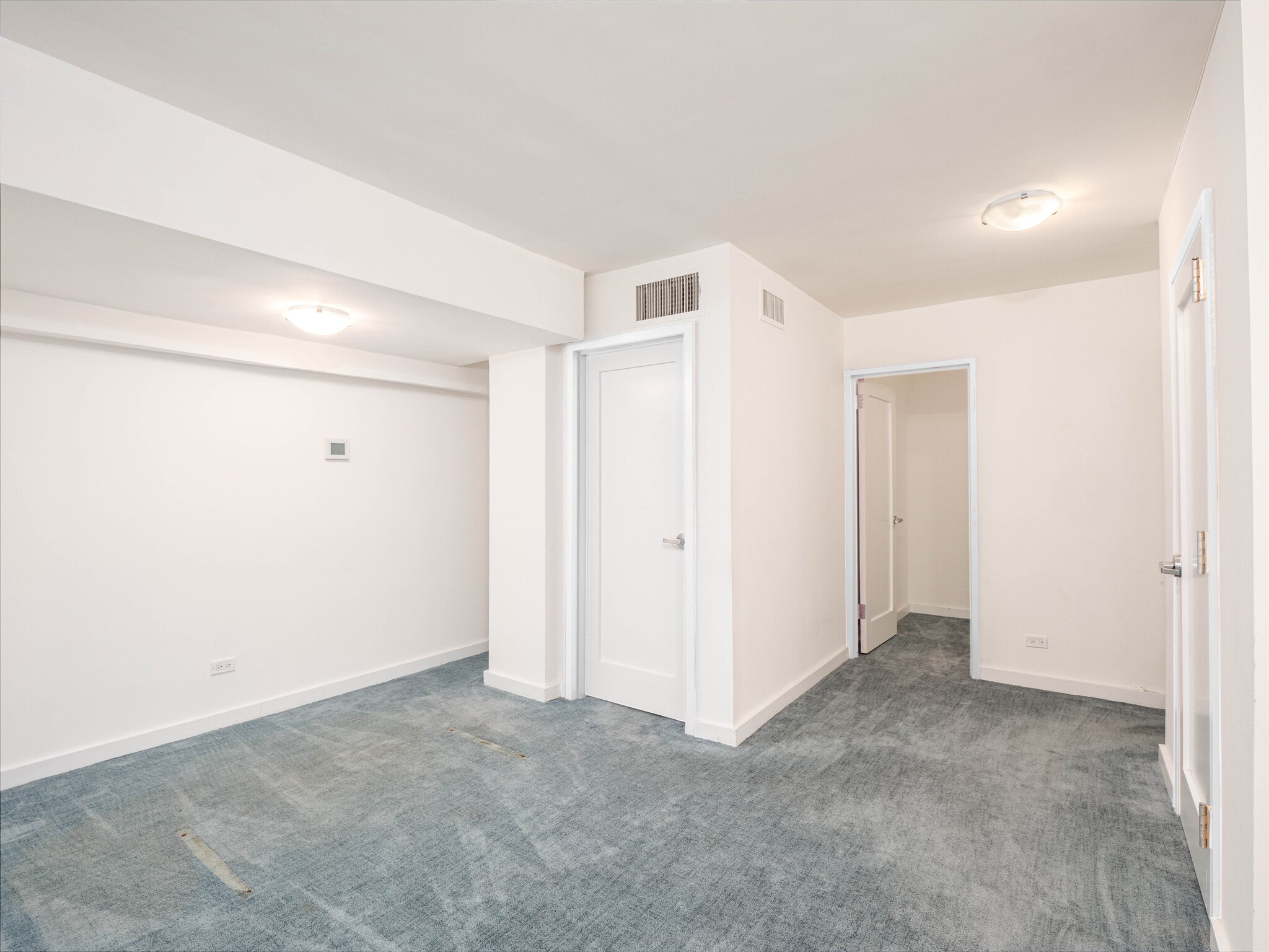 185 E 85th St, New York, NY à louer Photo intérieure- Image 1 de 7