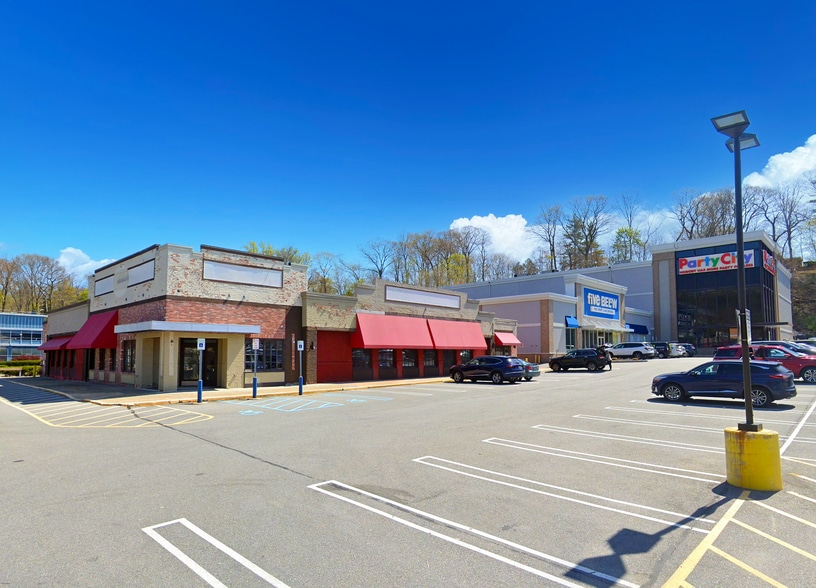 2550 Central Park Ave, Yonkers, NY for lease - Building Photo - Image 3 of 7