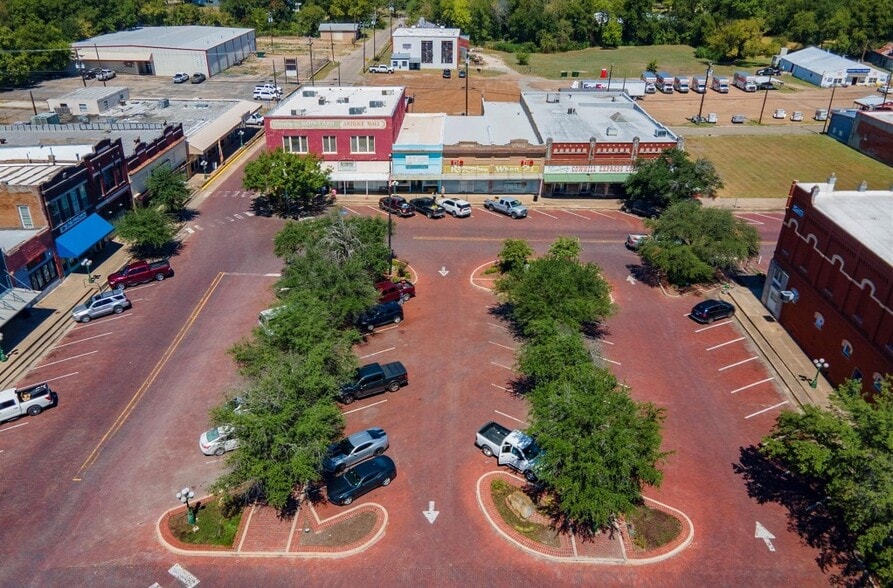 1222 Main St, Commerce, TX à vendre - Photo du bâtiment - Image 2 de 16
