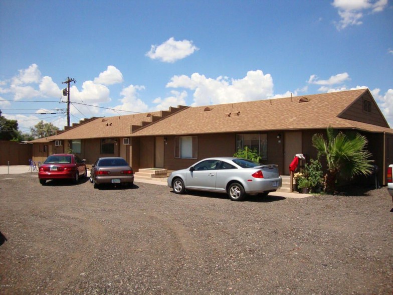 864 E Chandler Blvd, Chandler, AZ à vendre - Photo principale - Image 1 de 1