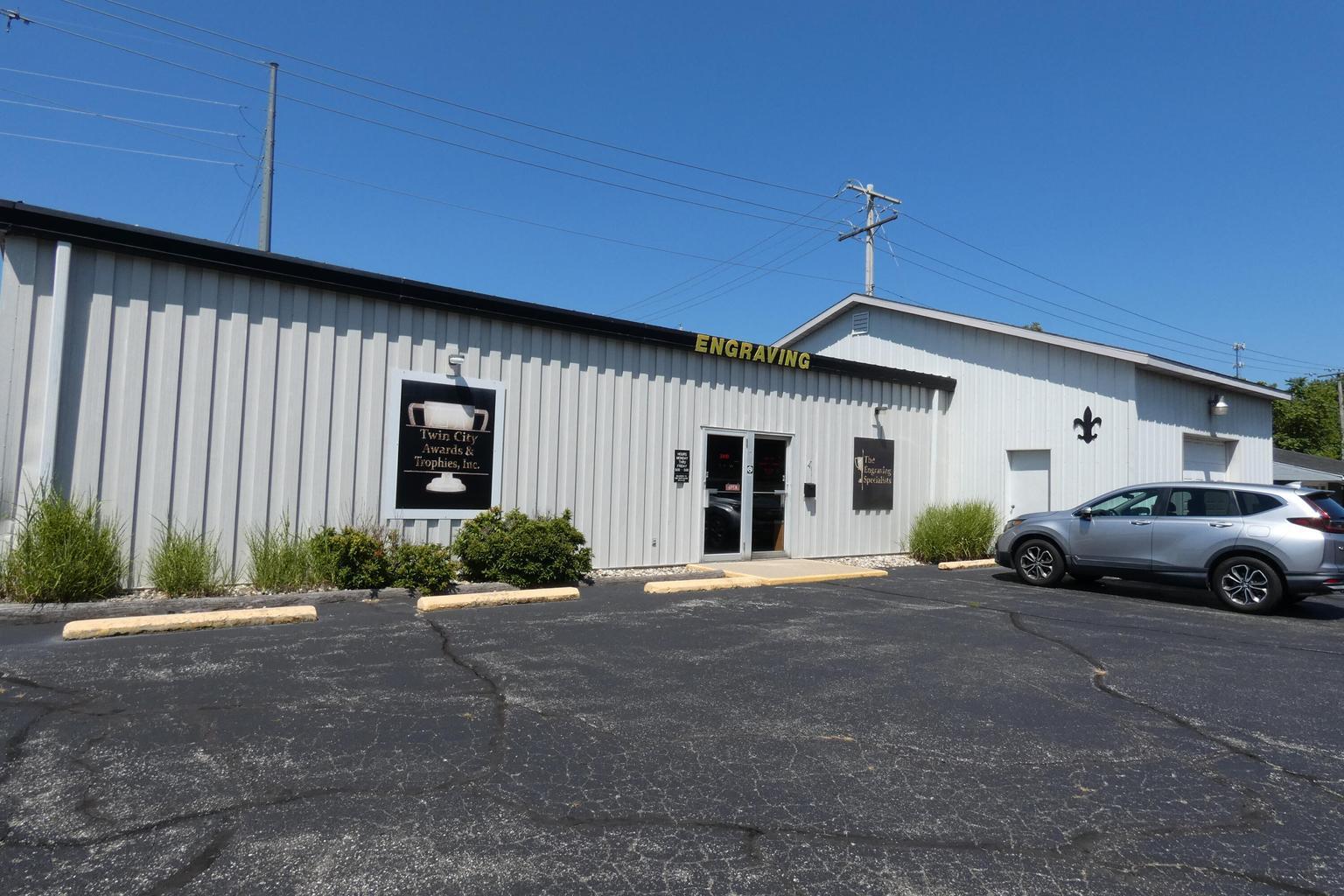 2410 S Cleveland Ave, Saint Joseph, MI for sale Building Photo- Image 1 of 28