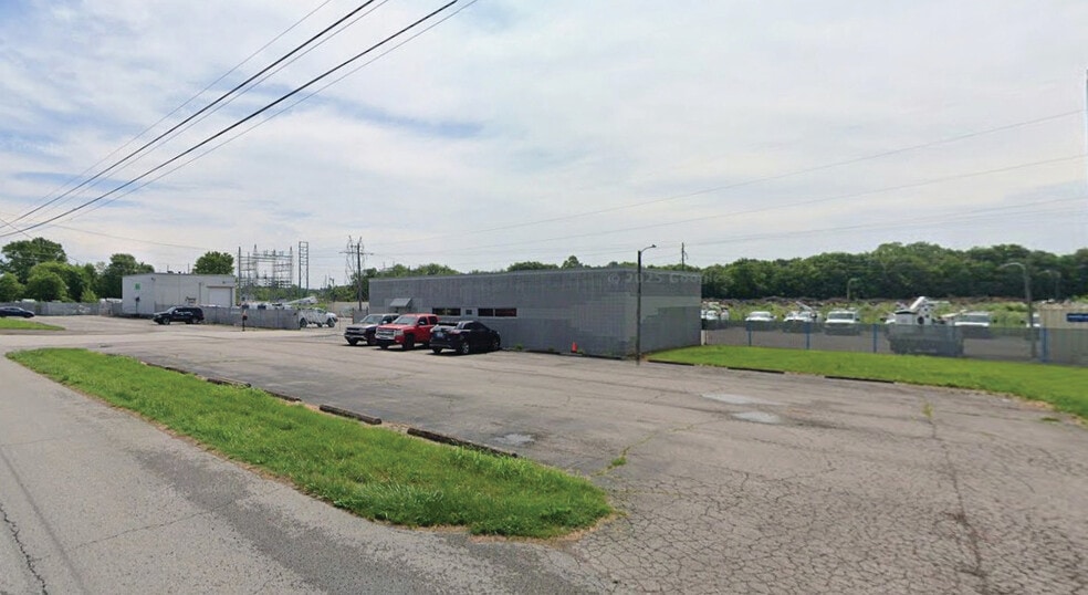 110 Gaither Station Rd, Elizabethtown, KY for sale - Building Photo - Image 2 of 2
