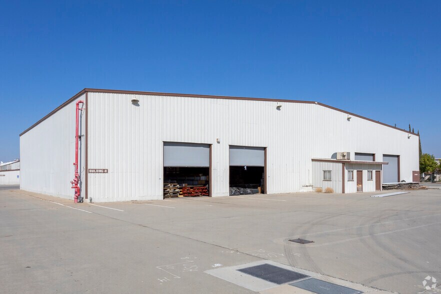 2777 N Highway 59, Merced, CA à vendre - Photo du bâtiment - Image 2 de 53