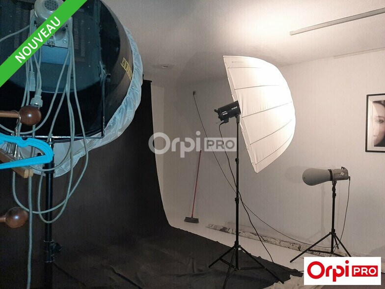 Retail in Portes-lès-Valence for sale - Interior Photo - Image 3 of 8