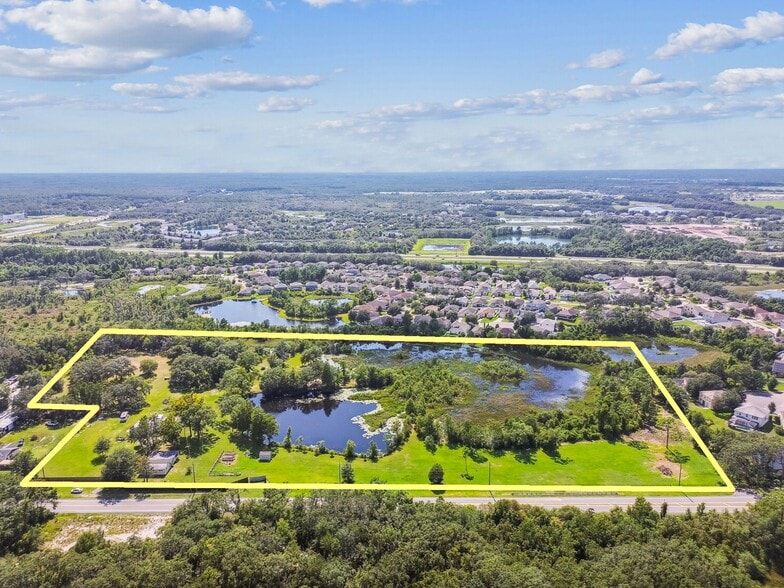 12317-12321 Shady Hills Rd, Spring Hill, FL for sale - Building Photo - Image 1 of 6