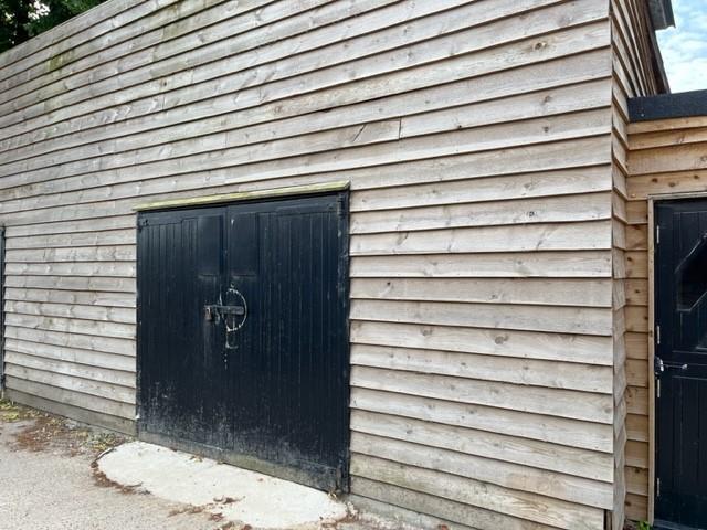 Poynters Ln, Southend On Sea for lease Building Photo- Image 1 of 1