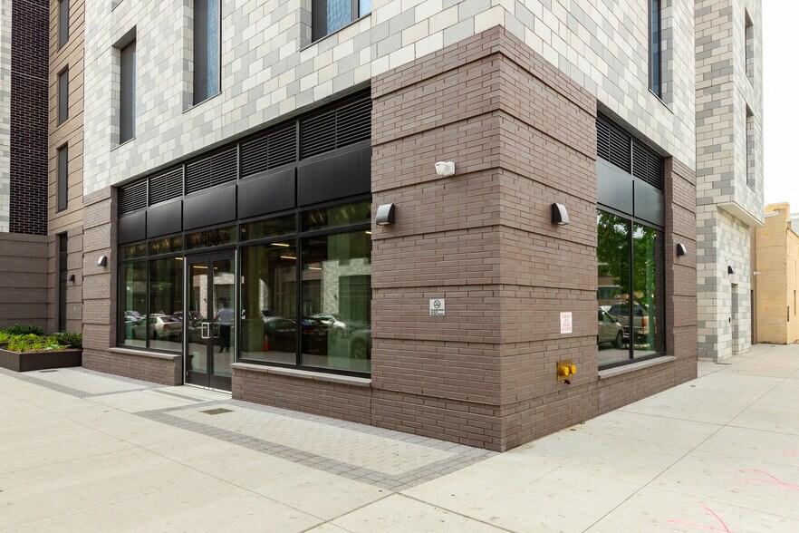 196 Livonia Ave, Brooklyn, NY à louer - Photo du bâtiment - Image 2 de 8