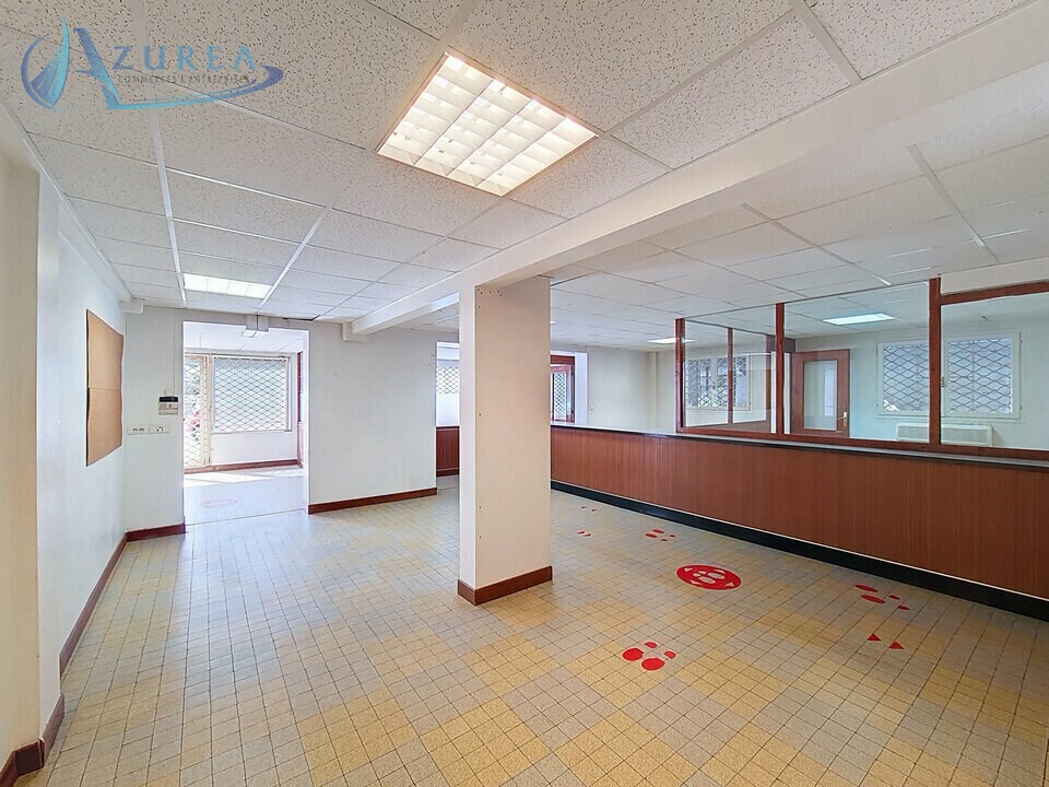 Office in Nice for sale Interior Photo- Image 1 of 10
