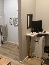 2050 W University Dr, McKinney, TX à louer Photo intérieure- Image 1 de 13