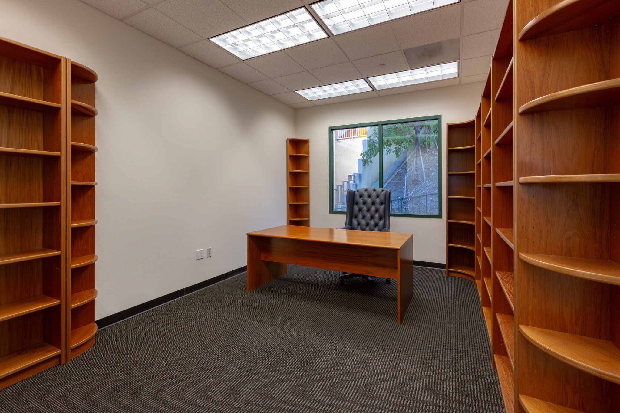 27345 Ortega Hwy, San Juan Capistrano, CA for lease Interior Photo- Image 1 of 4