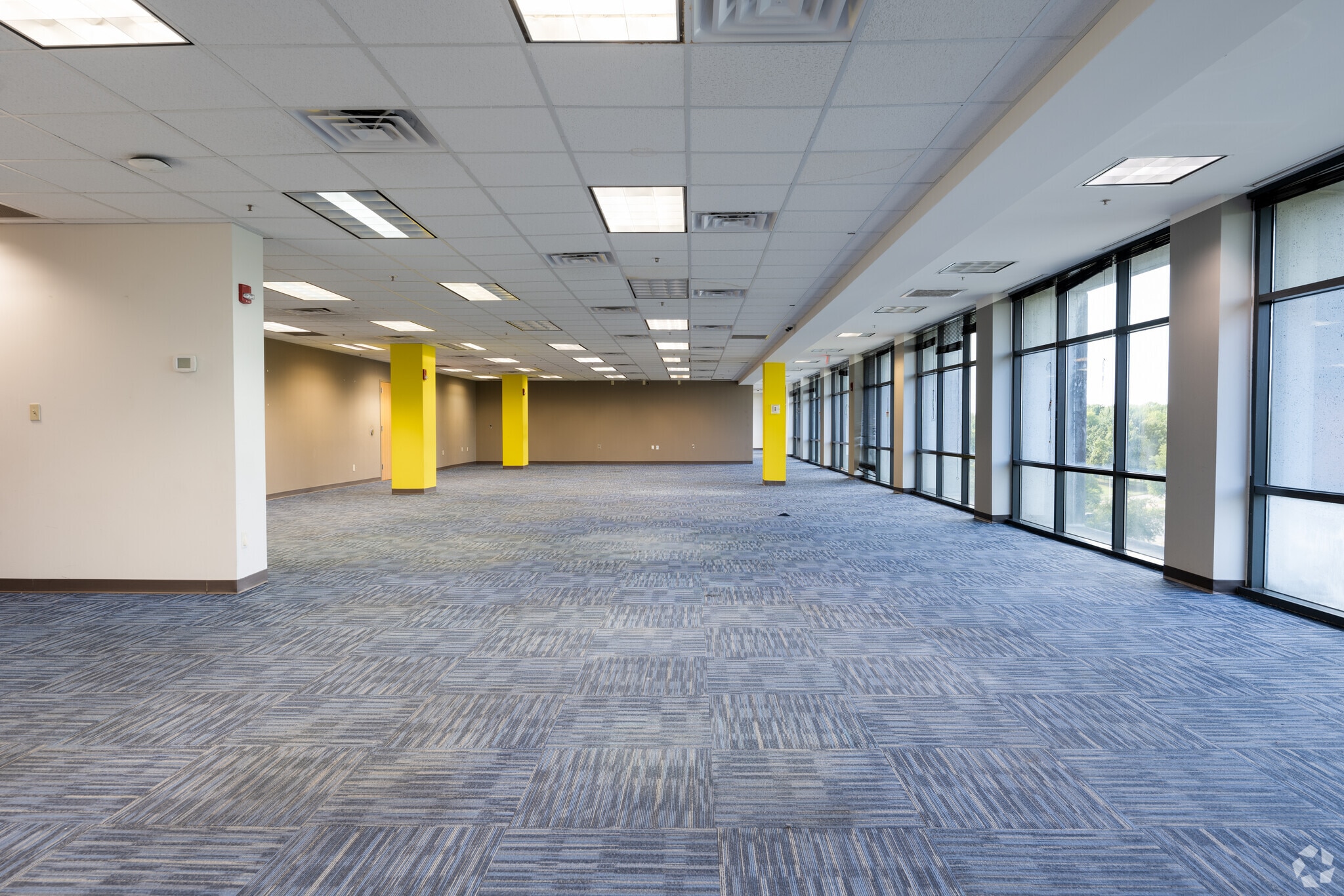 2400 Presidents Dr, Montgomery, AL for lease Interior Photo- Image 1 of 3