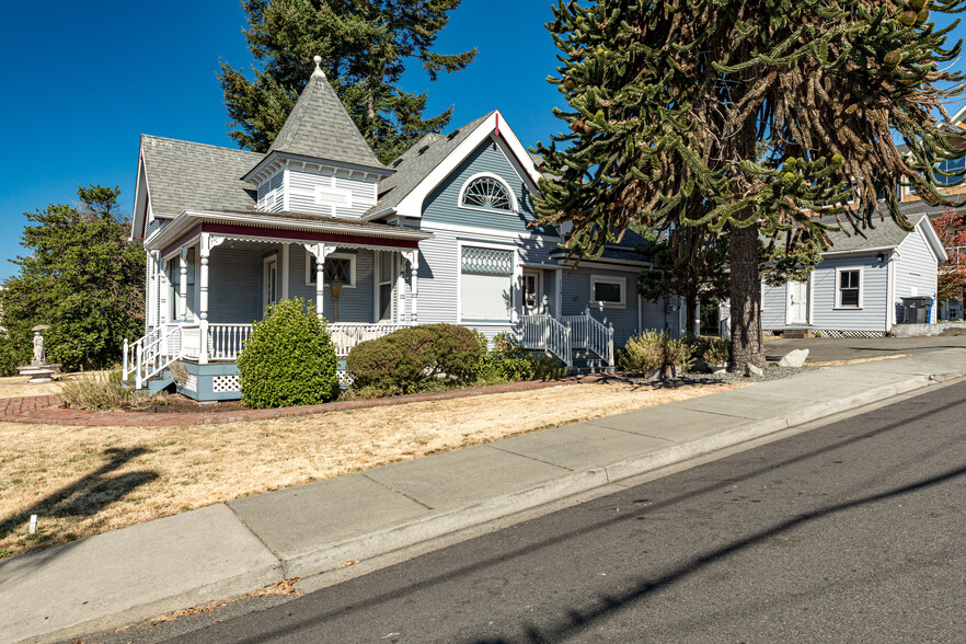 1199 SE Dock St, Oak Harbor, WA for sale - Primary Photo - Image 1 of 11