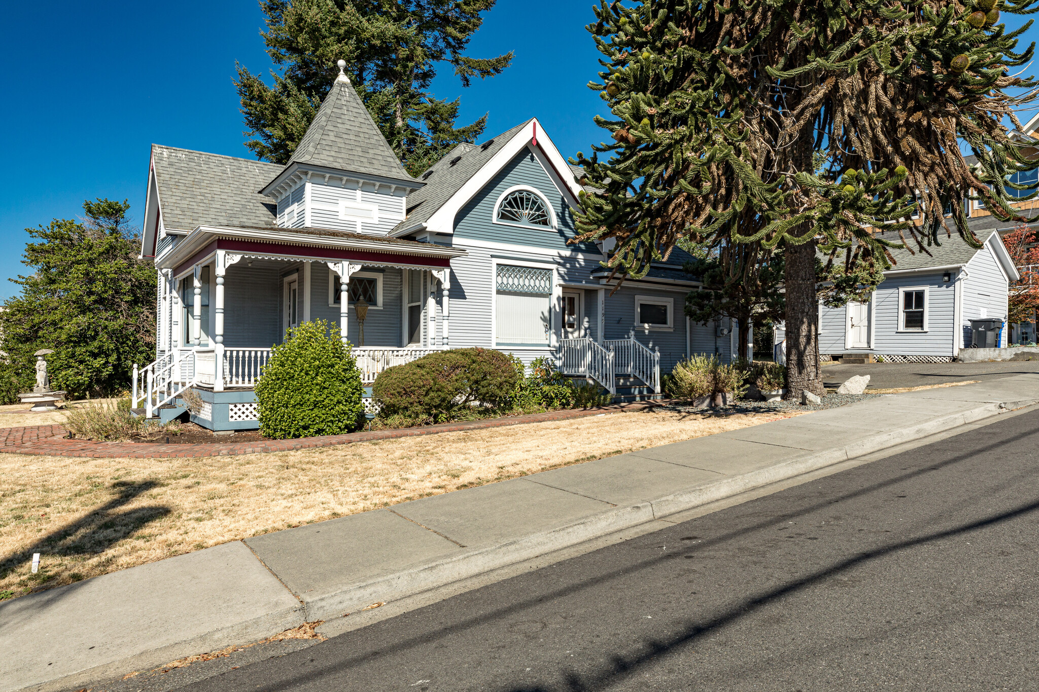 1199 SE Dock St, Oak Harbor, WA for sale Primary Photo- Image 1 of 12