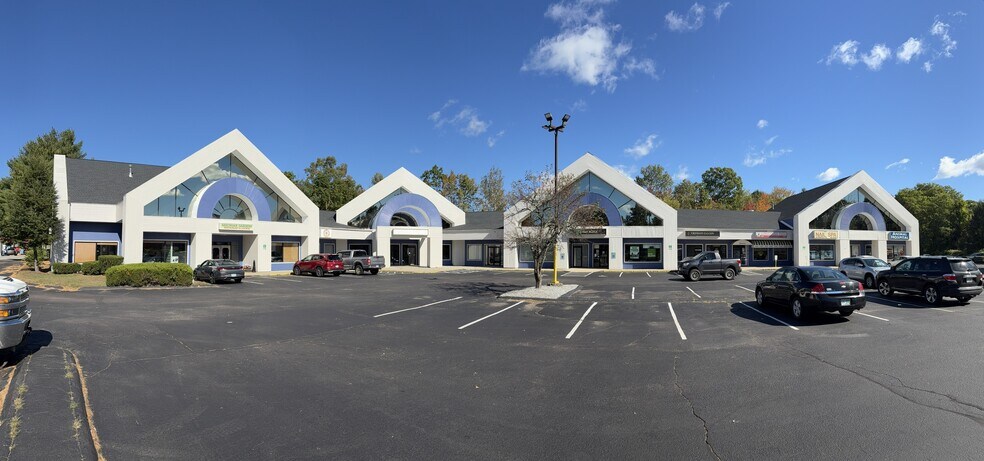 108 Fisherville Rd, Concord, NH à louer - Photo du bâtiment - Image 3 de 15