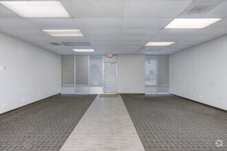 2500 Central Pky, Houston, TX for lease Interior Photo- Image 2 of 4