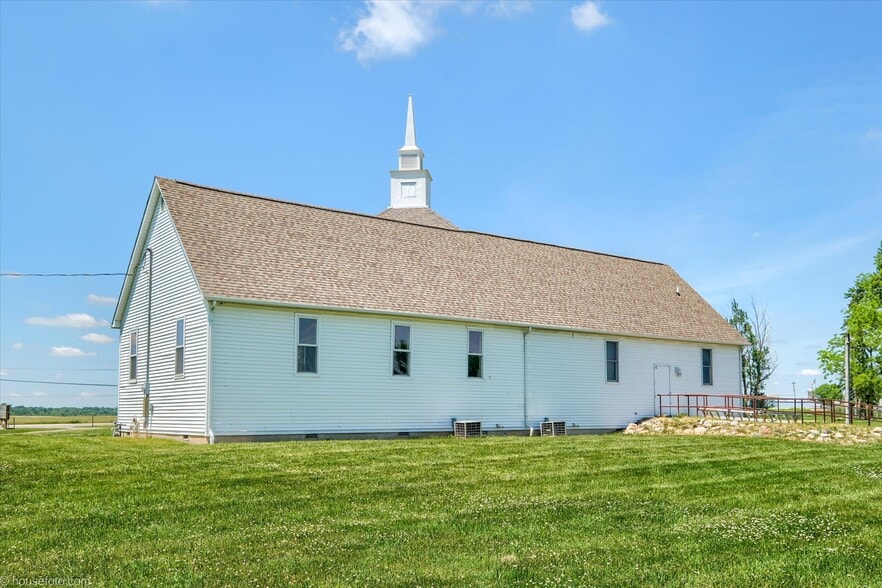 3909 S Van Dyke Rd, Marlette, MI for sale - Building Photo - Image 2 of 36