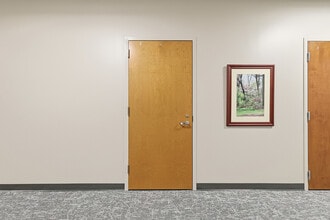 7640 Sylvania Ave, Sylvania, OH for lease Interior Photo- Image 1 of 4