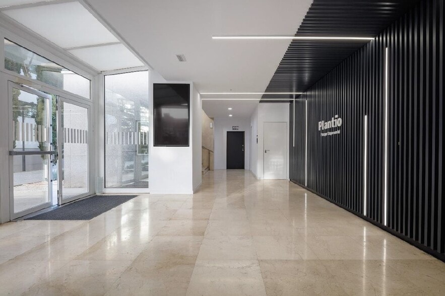 Calle de Ochandiano, 6, Madrid, Madrid à louer - Photo intérieure - Image 3 de 11