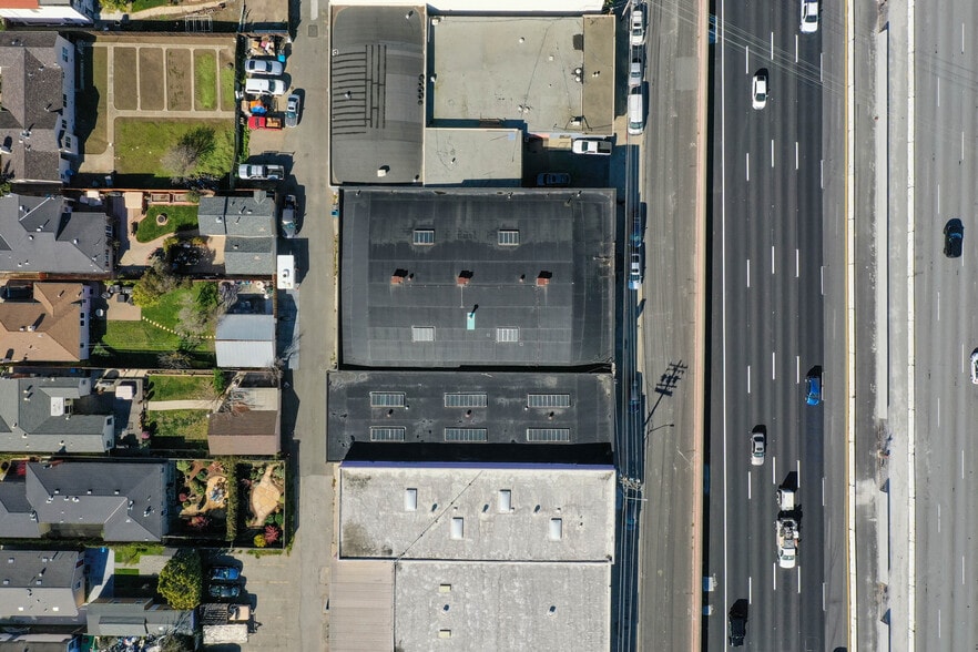 940 S Amphlett Blvd, San Mateo, CA for lease - Aerial - Image 2 of 34