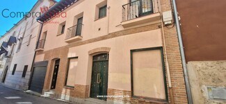 Plus de détails pour Multi-résidentiel à vendre