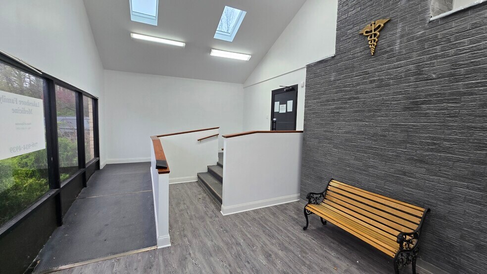 12655 Seneca Rd, Irving, NY à vendre - Photo intérieure - Image 3 de 22
