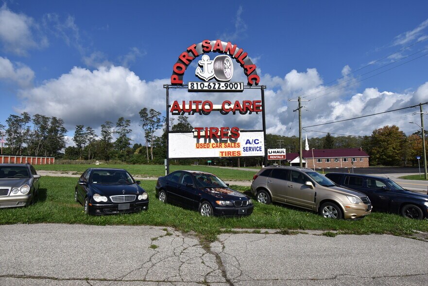 205 N Ridge St, Port Sanilac, MI à vendre - Photo du bâtiment - Image 3 de 23