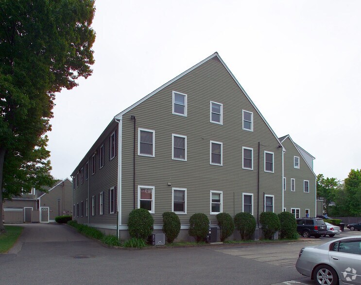 185 Lincoln St, Hingham, MA à louer - Photo du bâtiment - Image 2 de 5