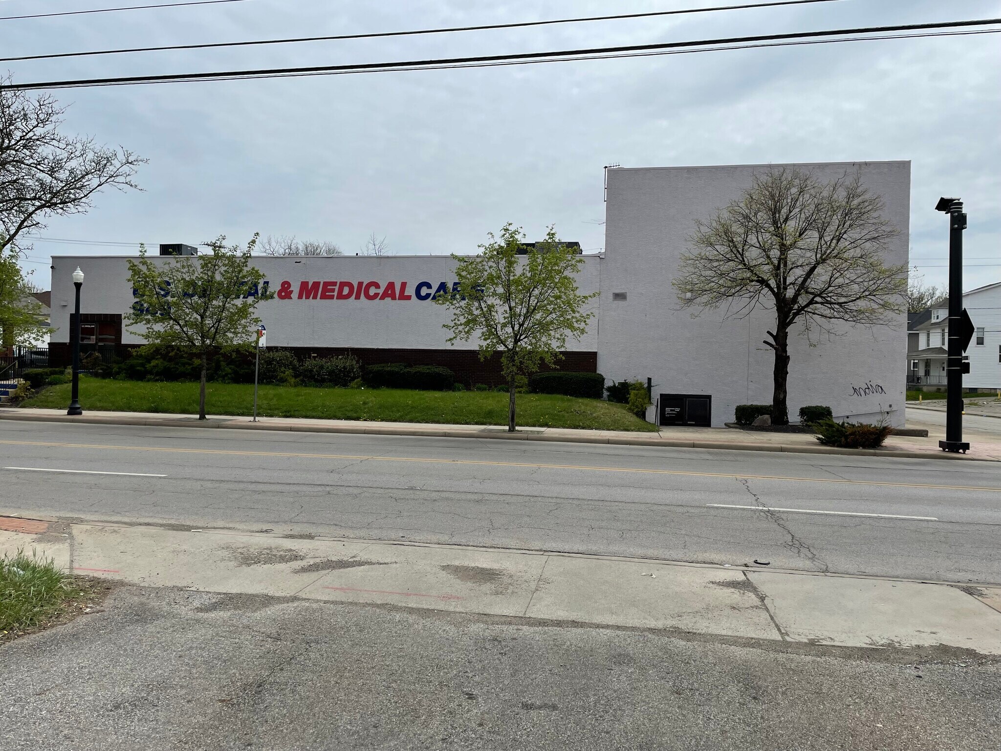 949 E Livingston Ave, Columbus, OH à louer Photo du bâtiment- Image 1 de 16