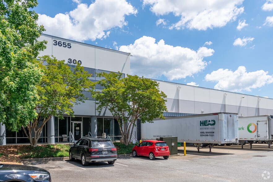 3655 Atlanta Industrial Dr NW, Atlanta, GA for lease - Primary Photo - Image 1 of 7
